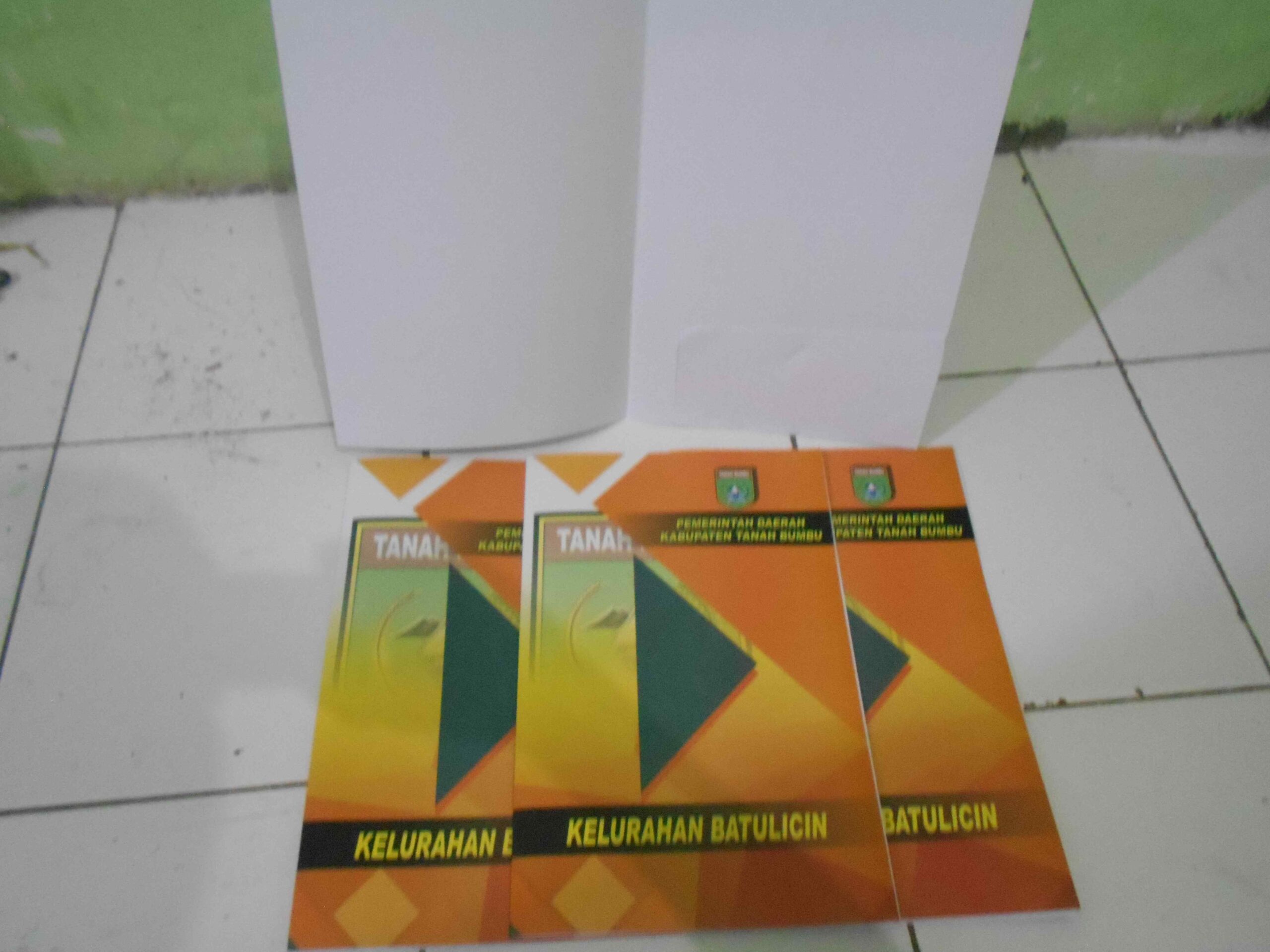 map folder A4 32 x46
